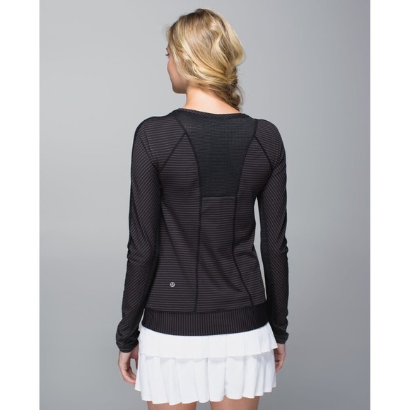Lululemon Women's Run For Gold Long Sleeve Size 6 Stretch Black Stripe - Picture 1 of 9